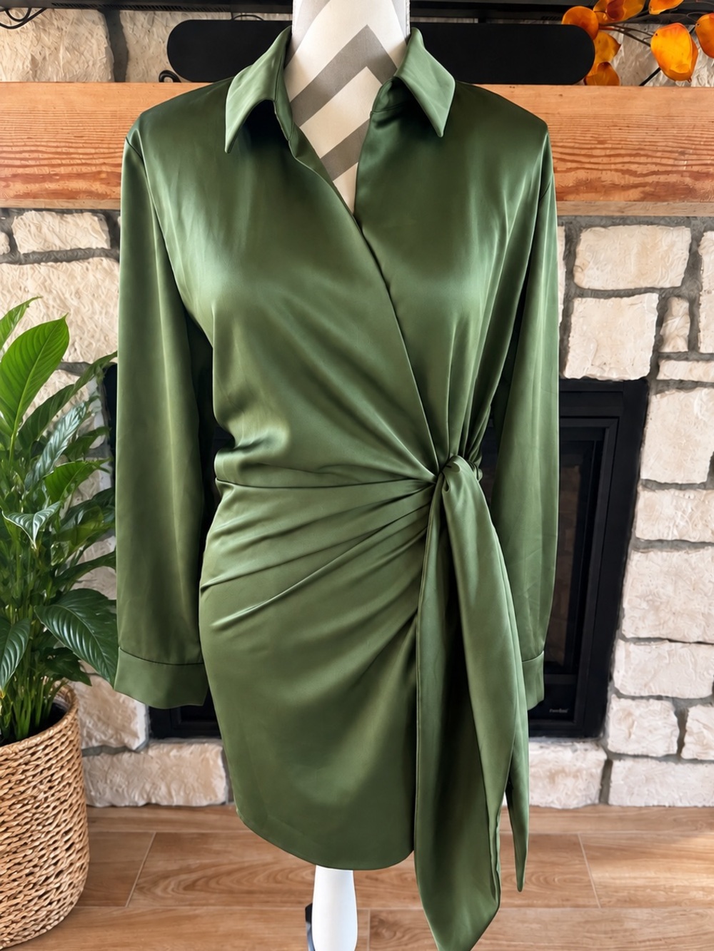 🆕NWT Dress Forum Olive Green Satin Wrap Mini Dress – Size Medium